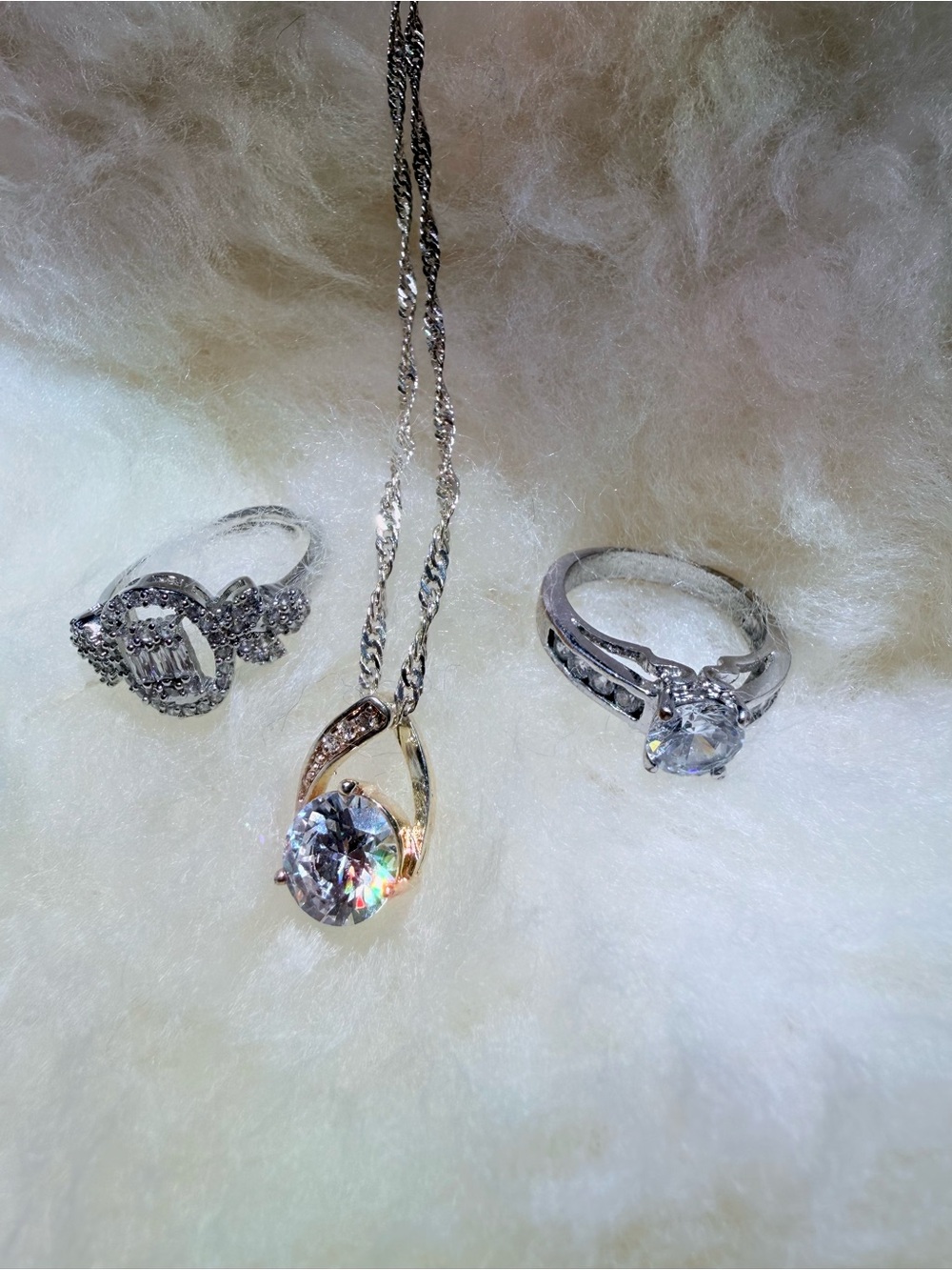 Elegant White Crystal Pendant Necklace and 2 Ring Set for Women